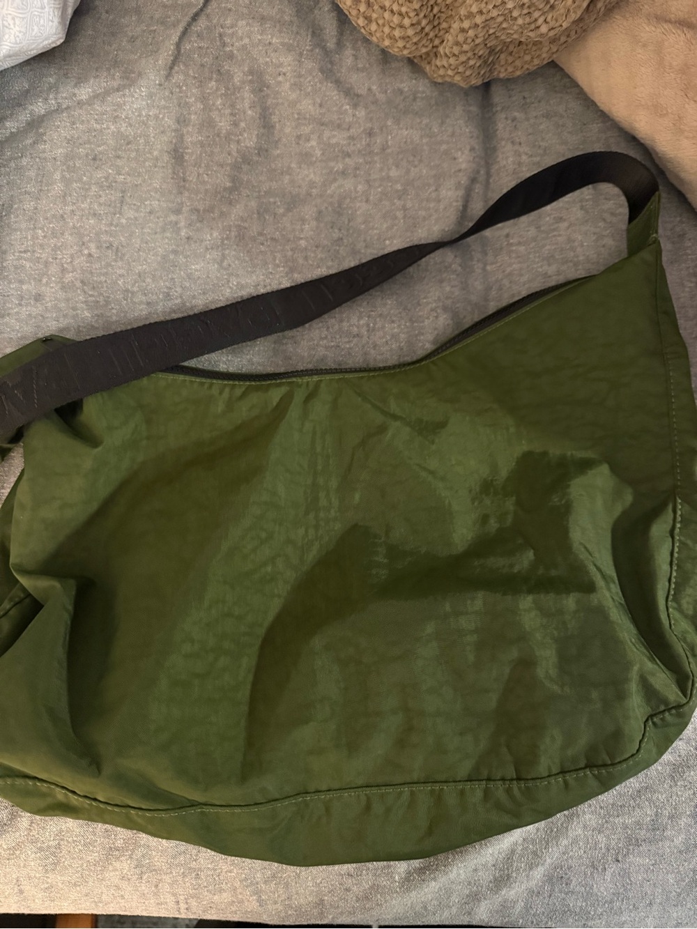 Olive Green baggu Messenger Sling Bag with Black Strap